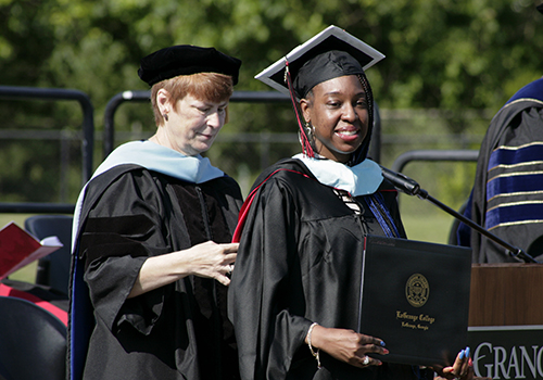 Graduate hooding